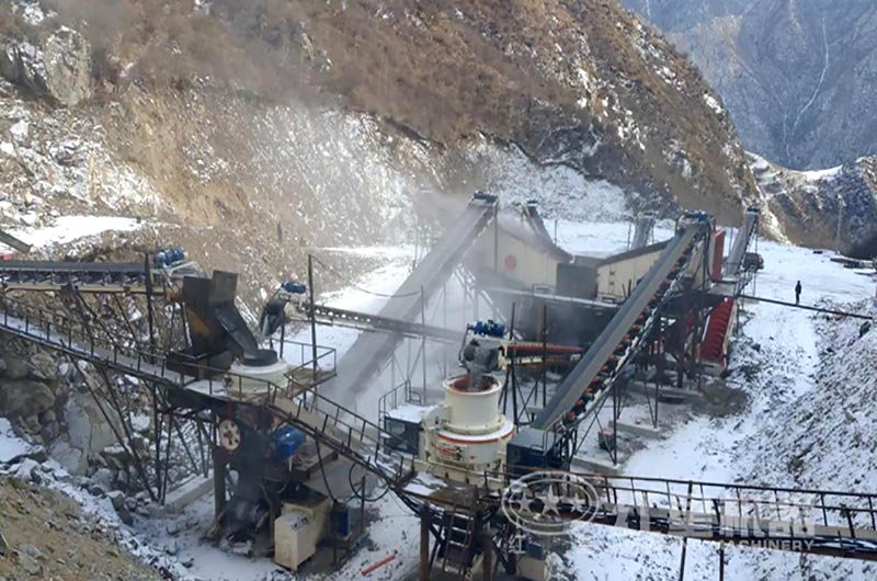 砂石生產(chǎn)線設(shè)備生產(chǎn)現(xiàn)場(chǎng)實(shí)拍