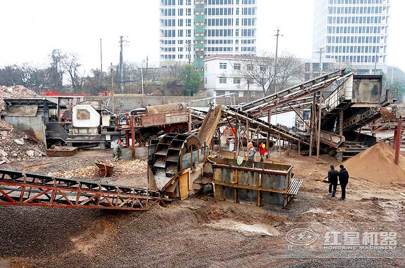 建筑垃圾處理現(xiàn)場(chǎng)