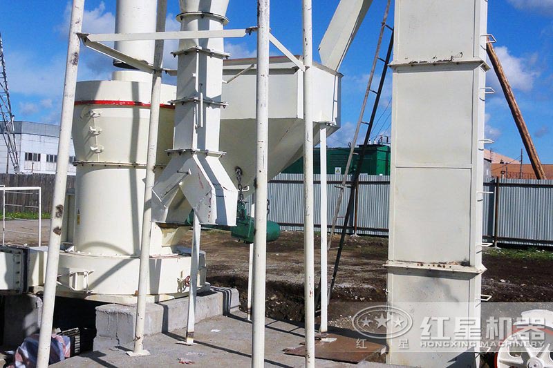 遼寧環(huán)保5r雷蒙磨粉機現(xiàn)場