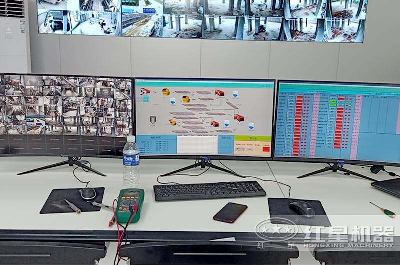 現(xiàn)場(chǎng)監(jiān)控室實(shí)時(shí)監(jiān)控各個(gè)環(huán)節(jié)作業(yè)狀態(tài)