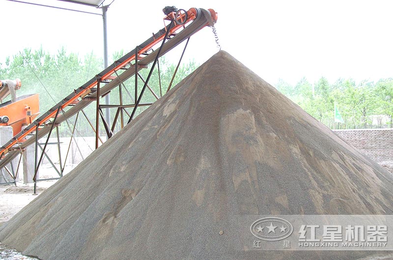 機(jī)制砂料現(xiàn)場(chǎng)