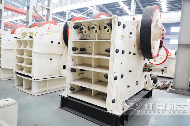 1012破碎機有哪些？產(chǎn)量是多少？