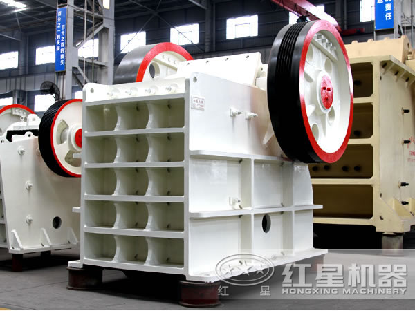 輝綠巖顎式破碎機