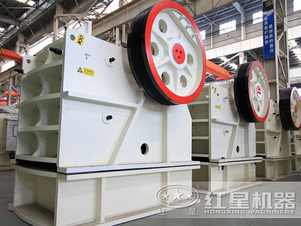 顎式破碎機(jī)設(shè)備